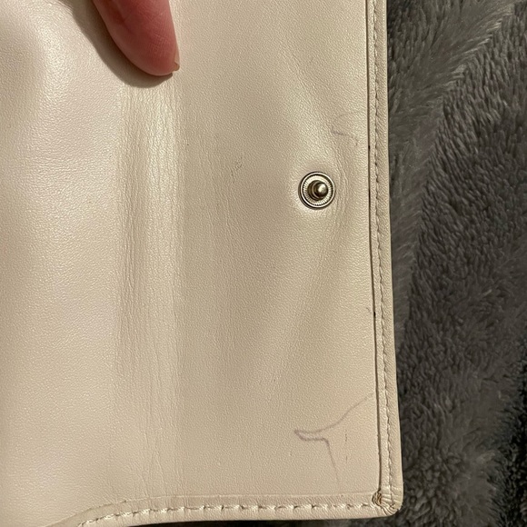 Coach barrel bag L0694-10677 and matching wallet. - Picture 10 of 11